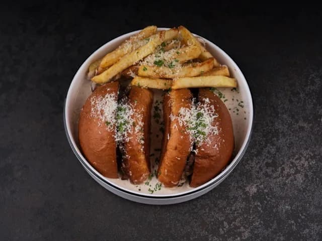 Daar Signature Burger